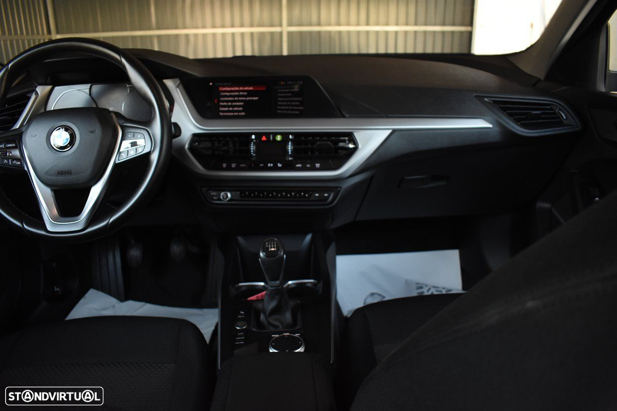 BMW 116 d EDynamics Advantage - 29