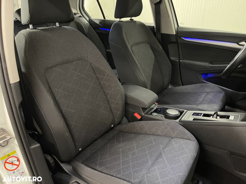 Volkswagen Golf 1.5 eTSI ACT DSG MHEV Life - 10