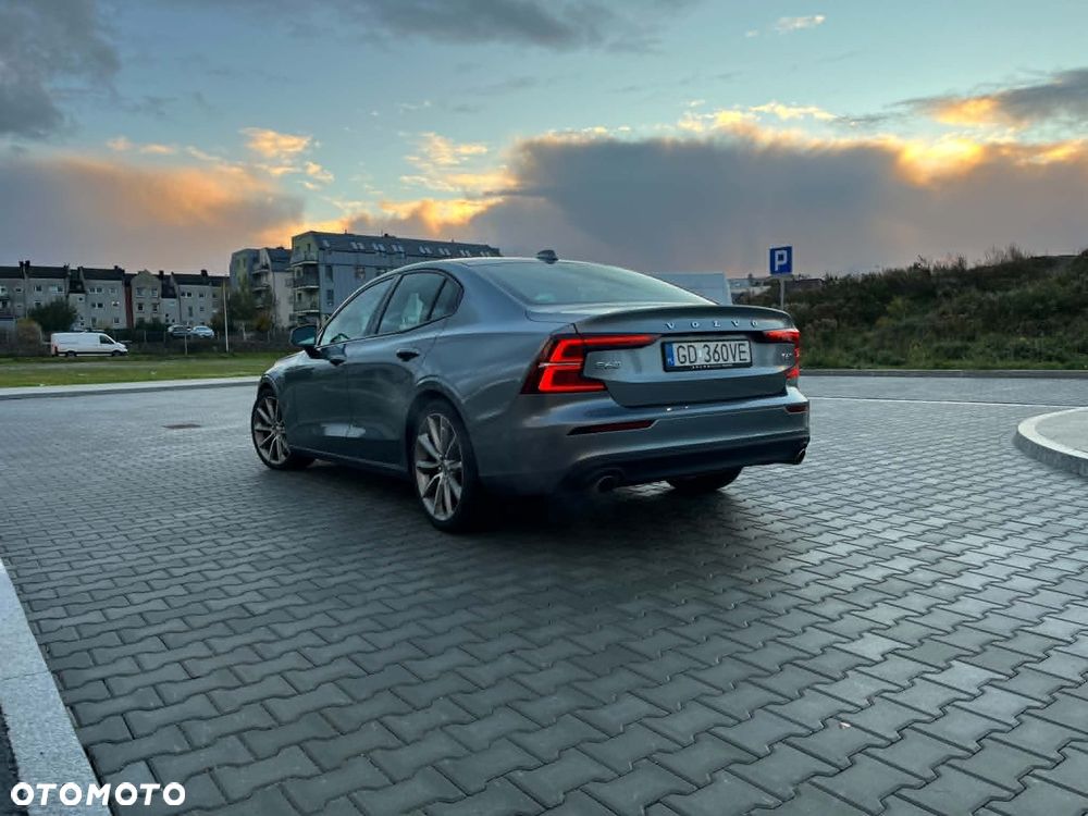 Volvo S60 T6 AWD Momentum Pro - 6