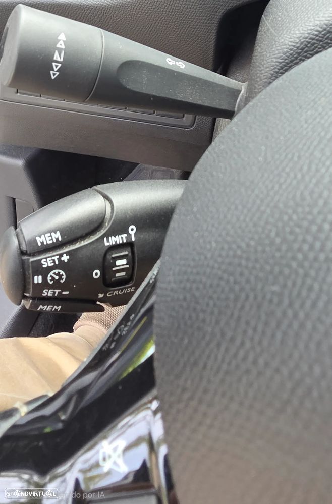 Peugeot 308 1.6 BlueHDi Allure J17 EAT6 - 21
