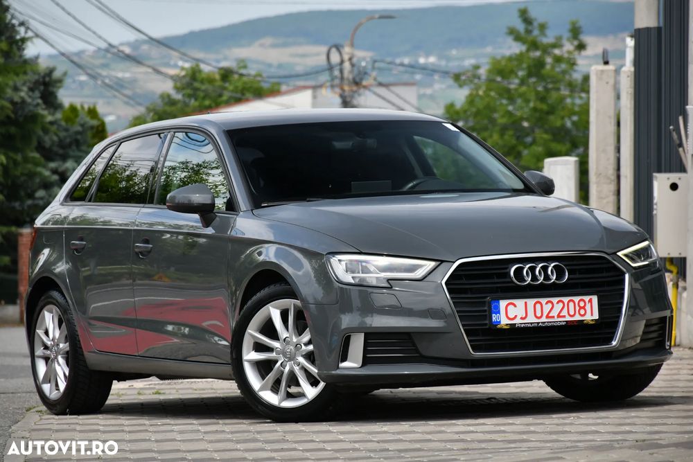 Audi A3 1.6 TDI S tronic Sport - 17