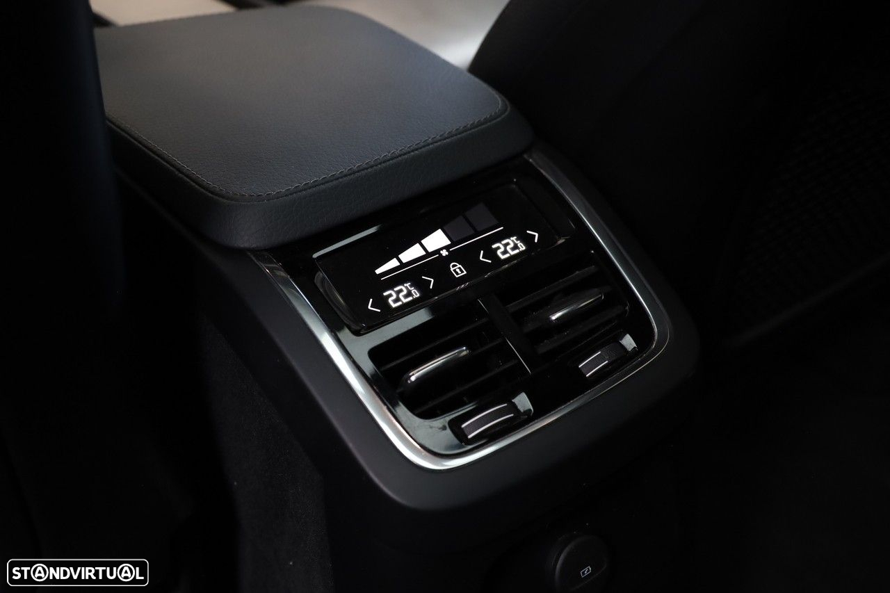 Volvo XC 90 2.0 T8 PHEV Inscription Expression AWD - 15