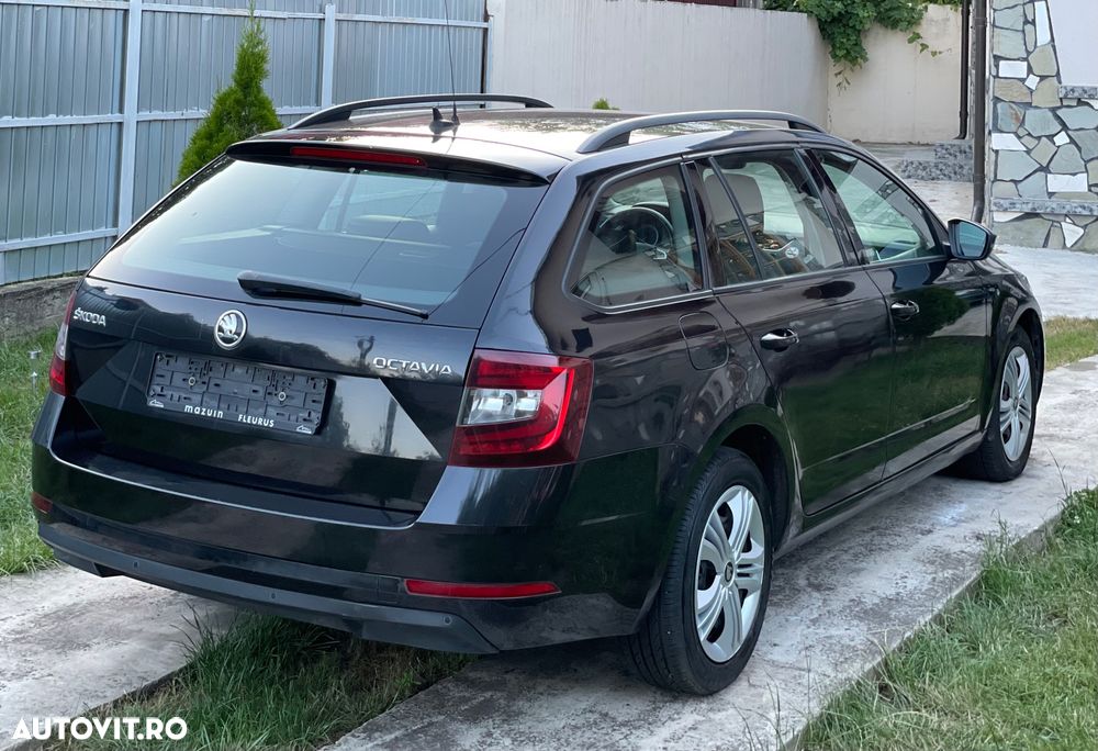 Skoda Octavia 1.6 TDI Active - 5