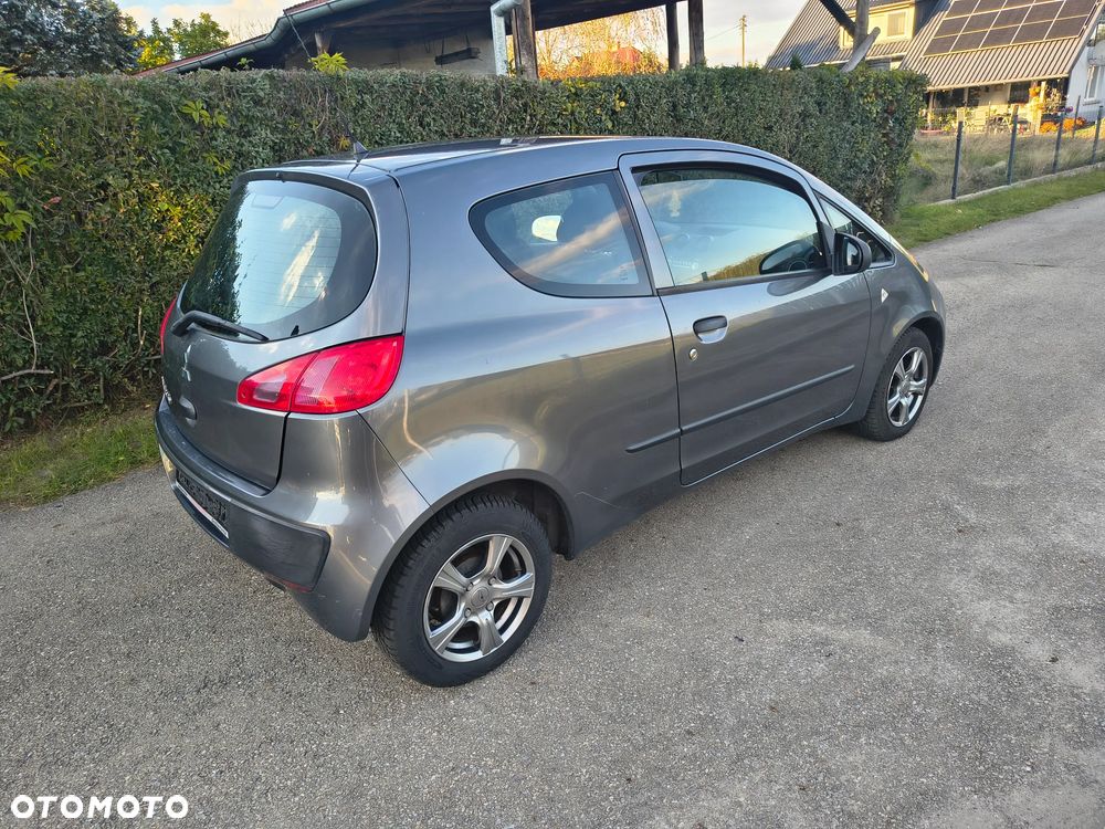 Mitsubishi Colt - 21