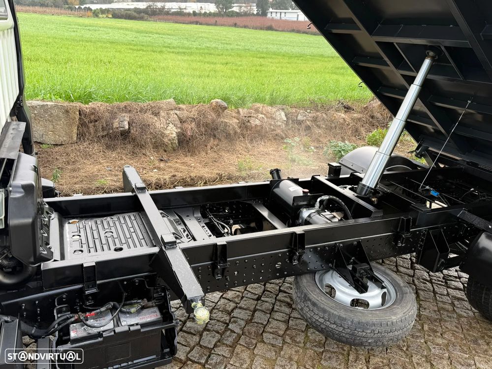 Mitsubishi FUSO/CANTER - 4