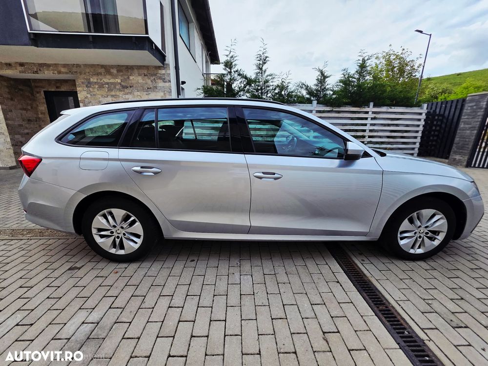 Skoda Octavia 2.0 TDI Premium Edition - 4