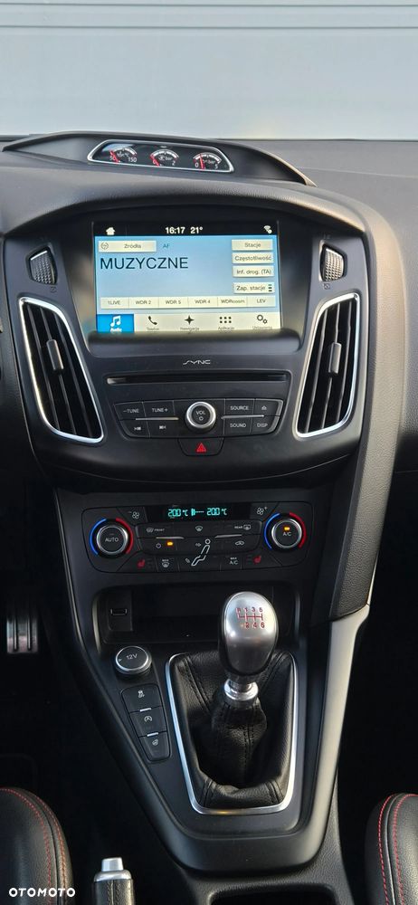 Ford Focus 2.0 EcoBoost ST-2 - 30