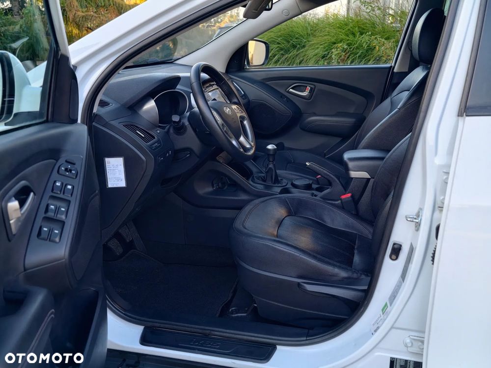 Hyundai ix35 - 11