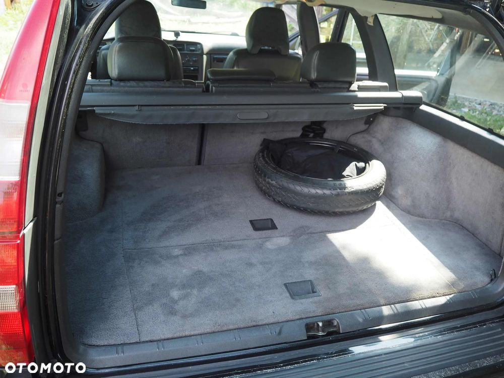Volvo V70 - 3