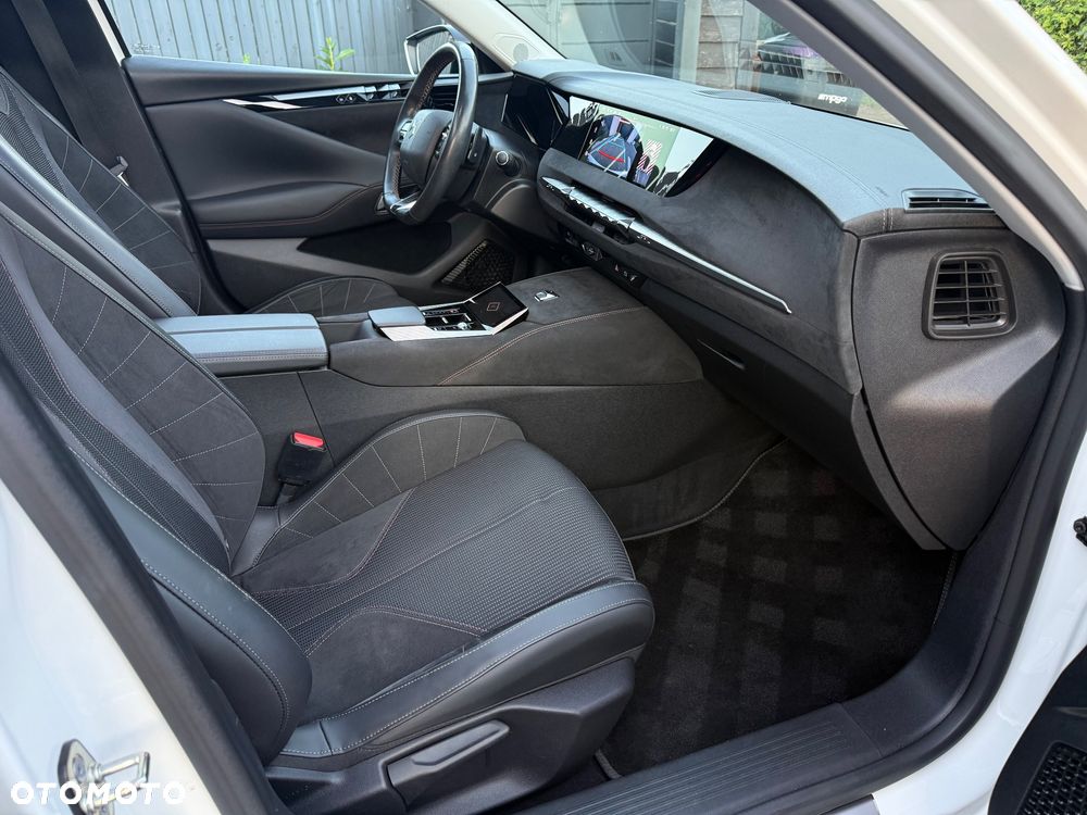 DS Automobiles DS 4 1.6 E-Tense Performance Line + - 15