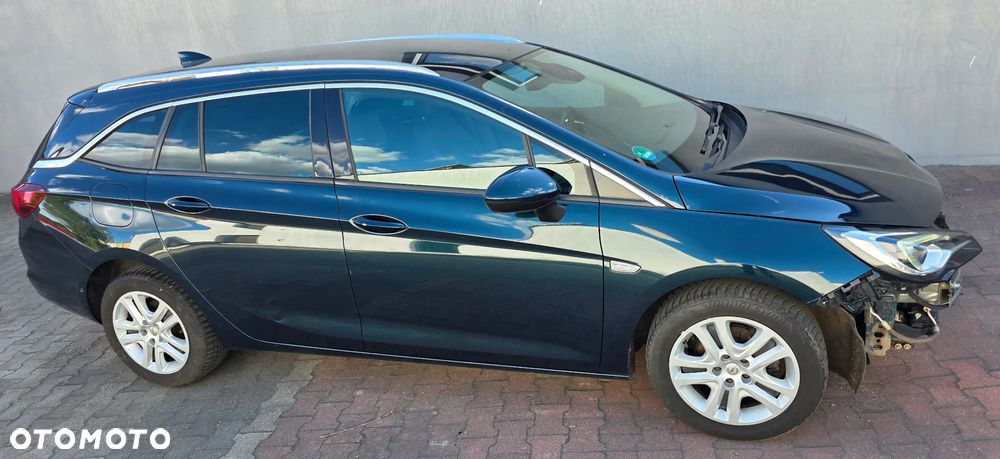 Opel Astra 1.4 Turbo Business - 9