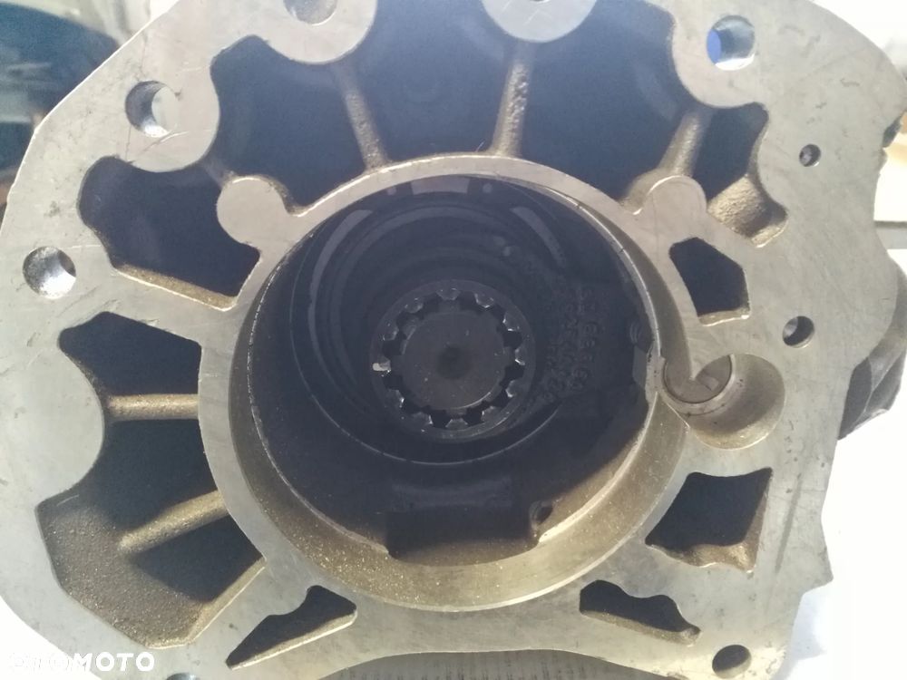 przystawka odbioru mocy mercedes atego R9452642201 - 5