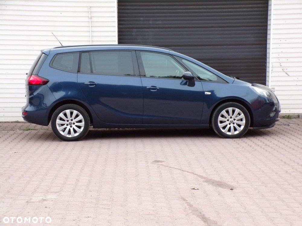 Opel Zafira - 8