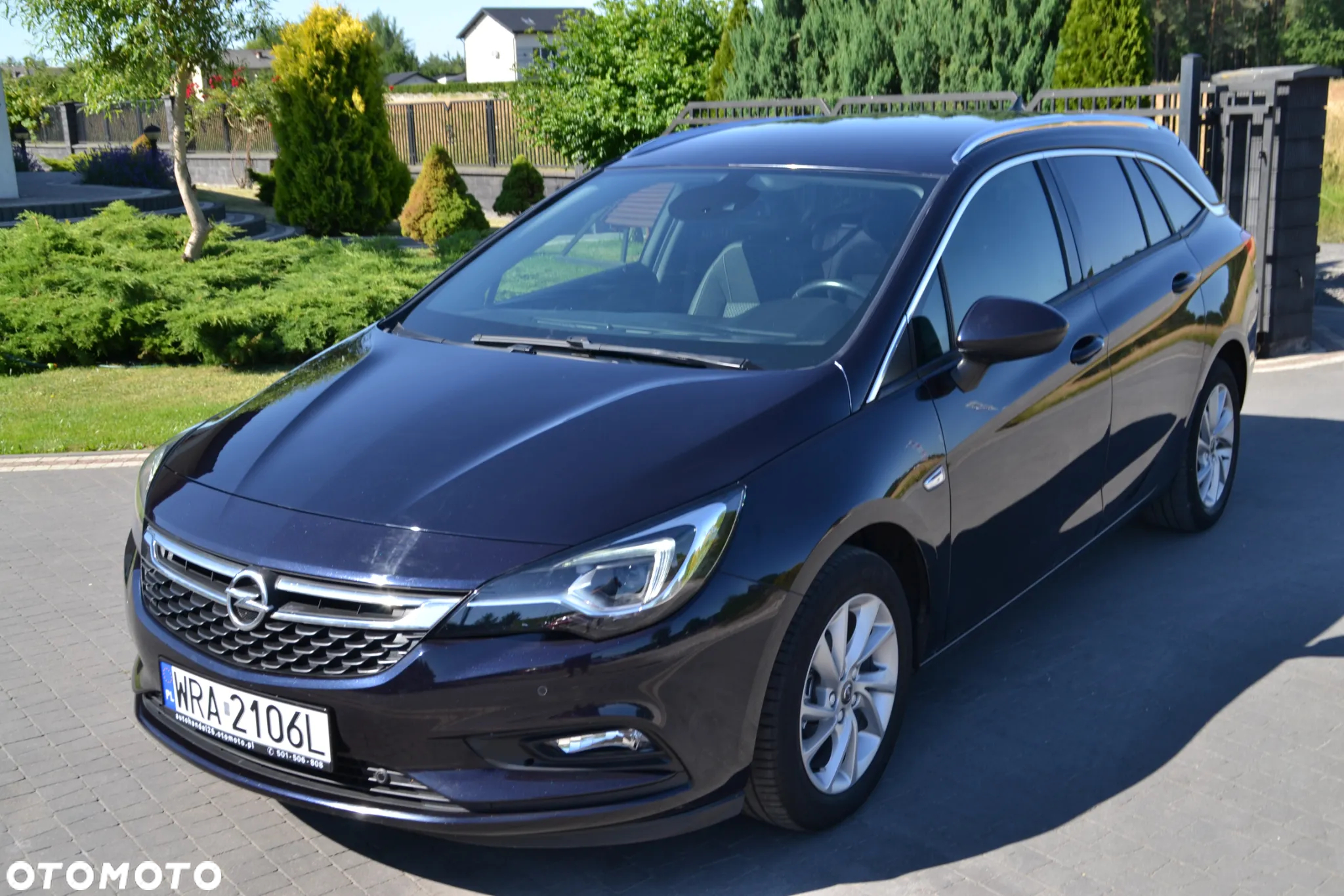 Opel Astra 1.4 Turbo Sports Tourer 120 Jahre - 11