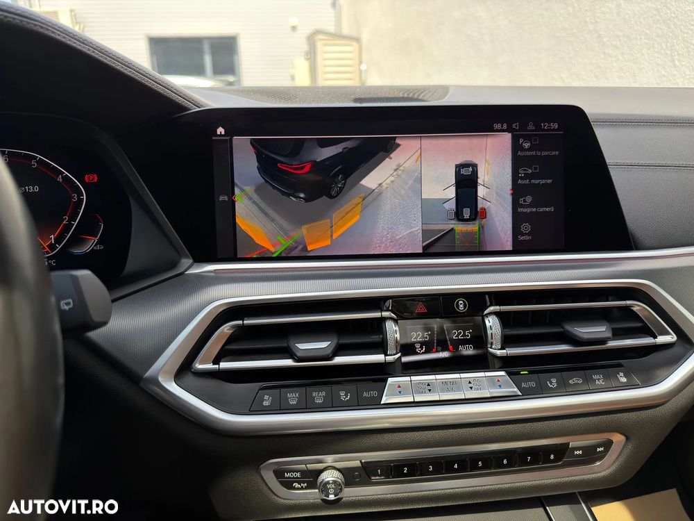 BMW X5 xDrive40i - 33