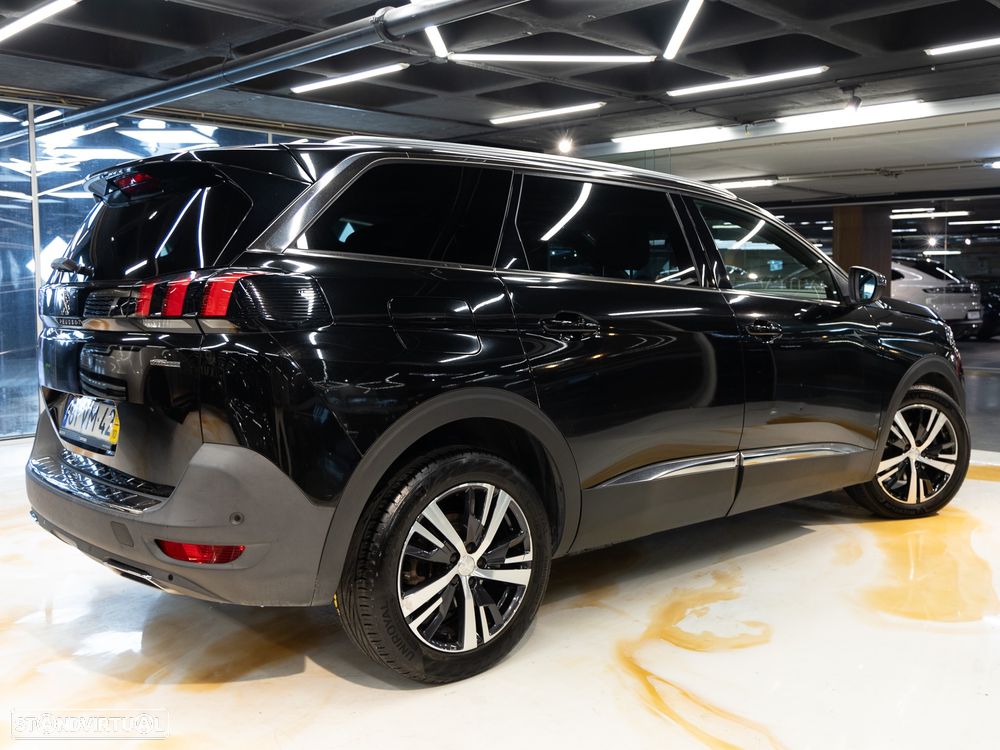 Peugeot 5008 - 4