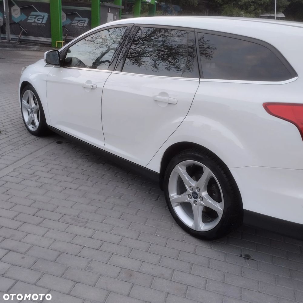 Ford Focus 2.0 TDCi Titanium ASS - 9