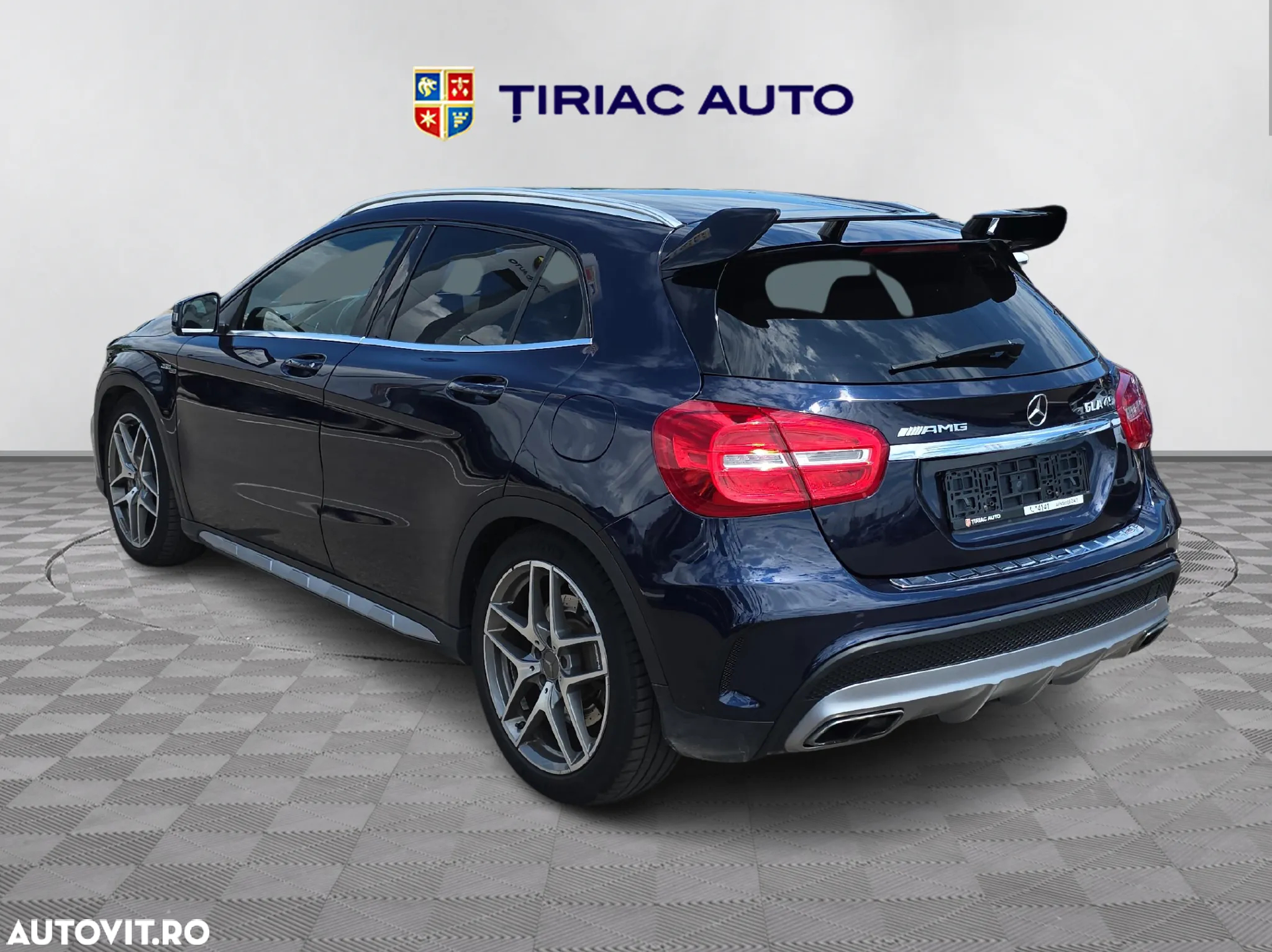 Mercedes-Benz GLA 45 AMG 4MATIC Aut. - 3