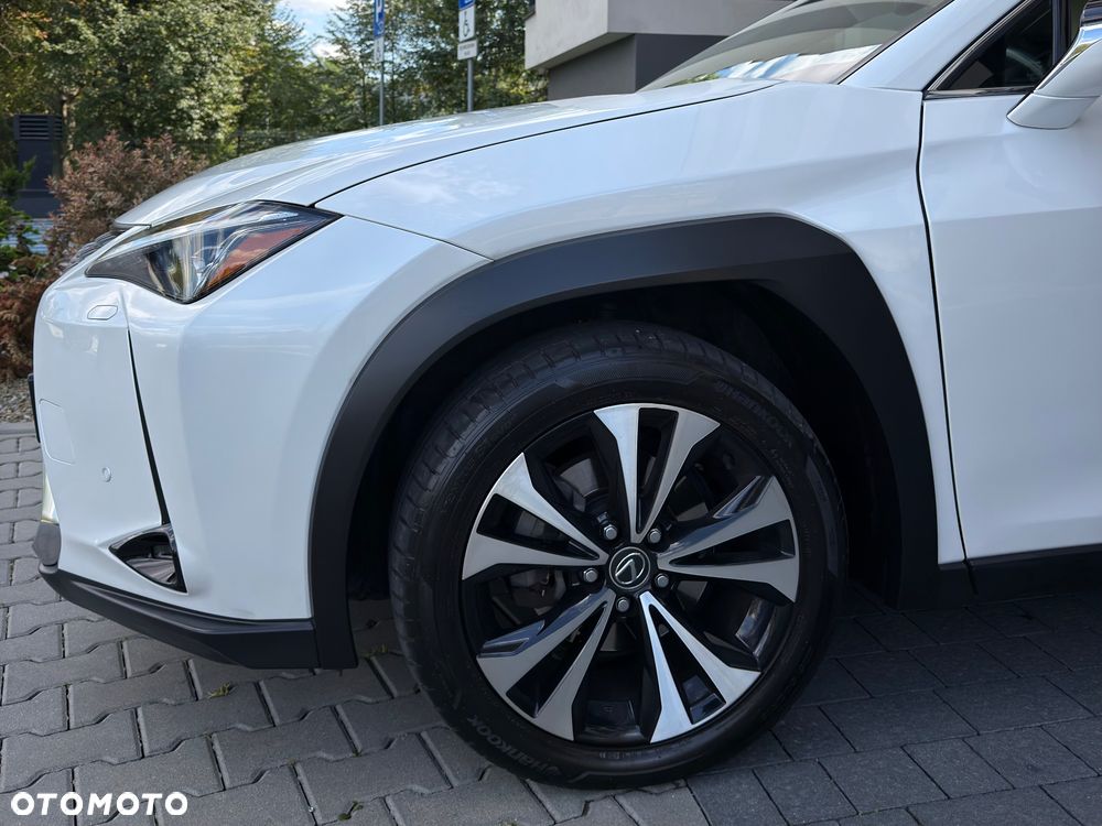 Lexus UX 200 GPF Omotenashi 2WD - 4