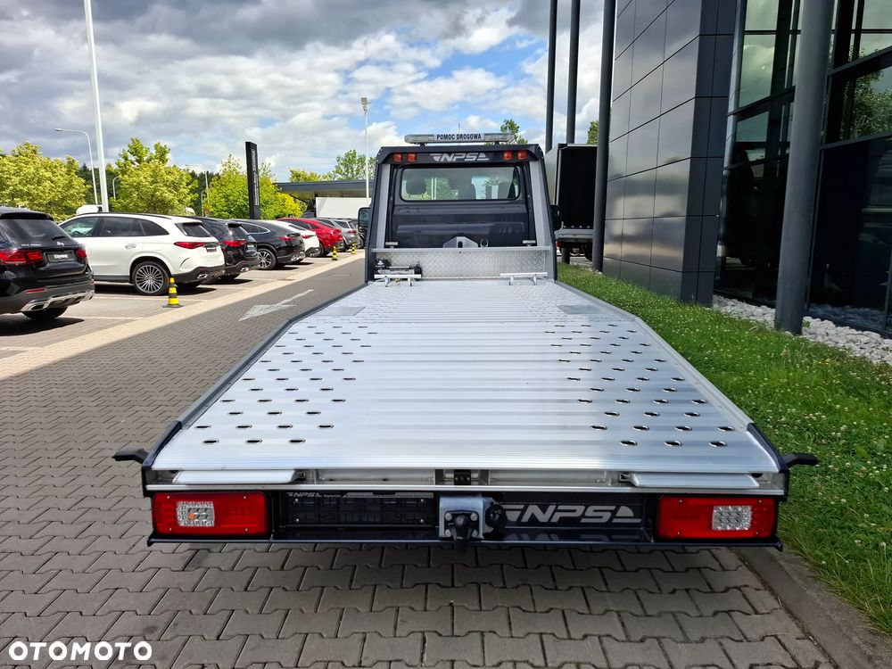 Mercedes-Benz Sprinter - 6
