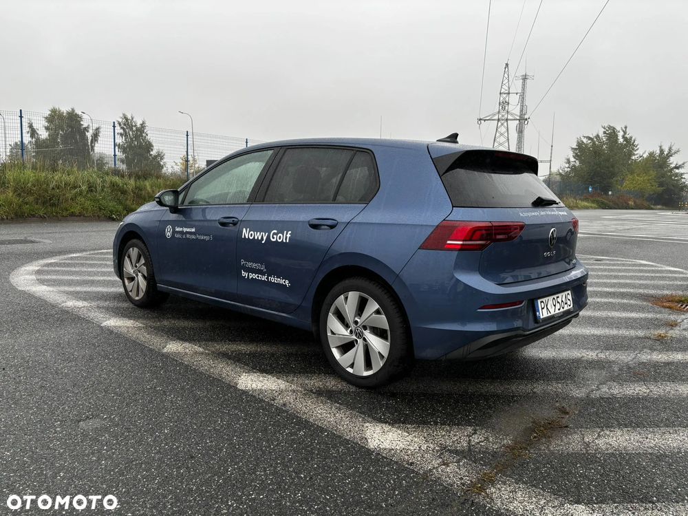 Volkswagen Golf - 2