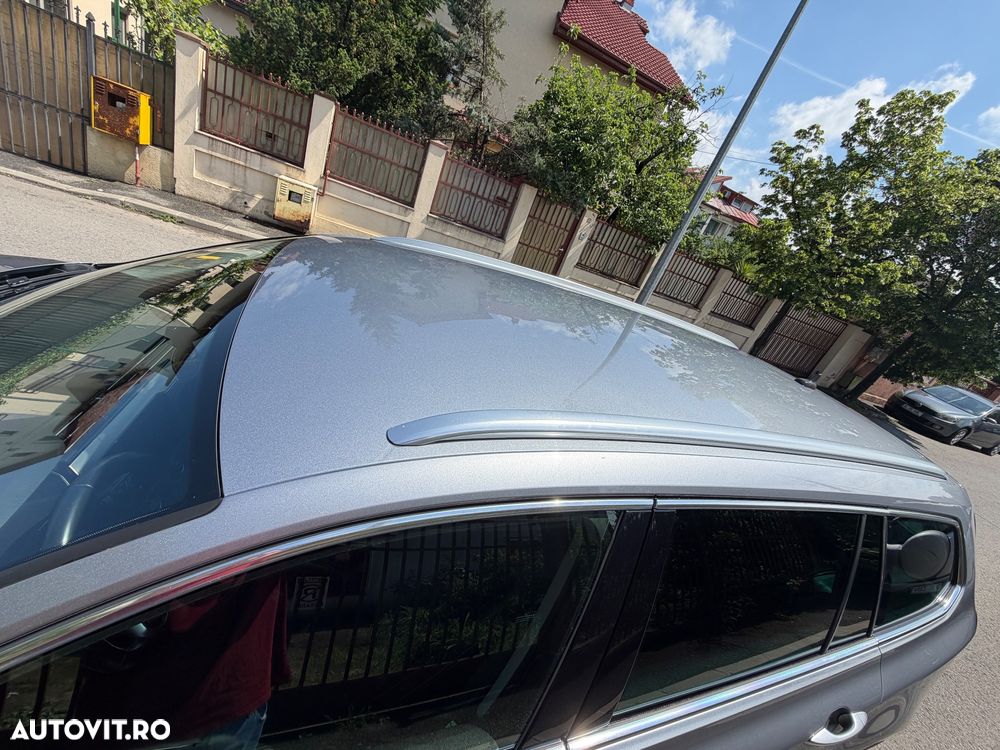 Volkswagen Passat 2.0 TDI DSG Highline - 9