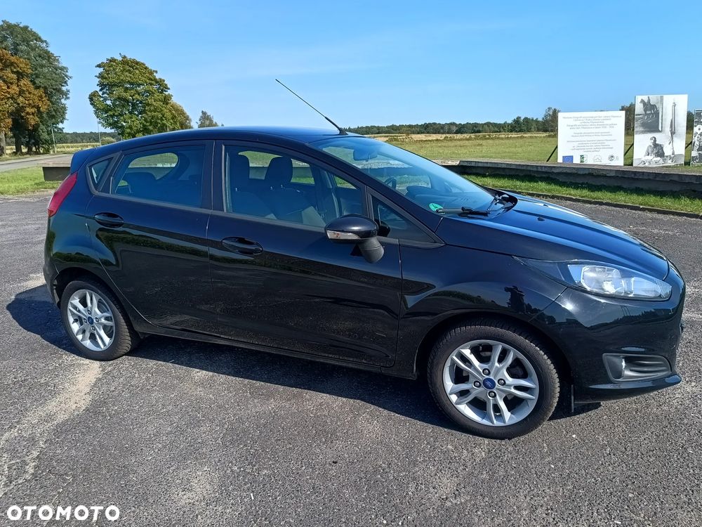 Ford Fiesta - 2