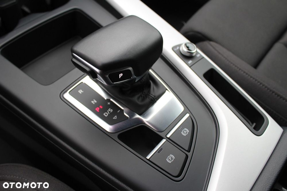 Audi A4 Limousine 35 TFSI mHEV S tronic - 21