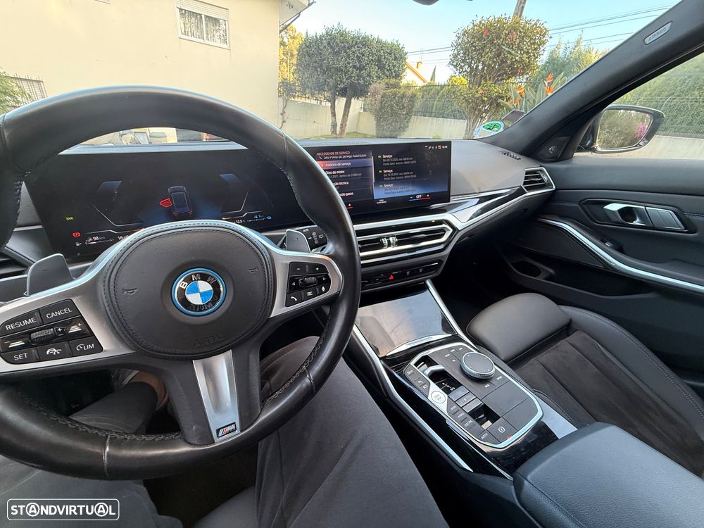 BMW 330 e Aut. M Sport - 34