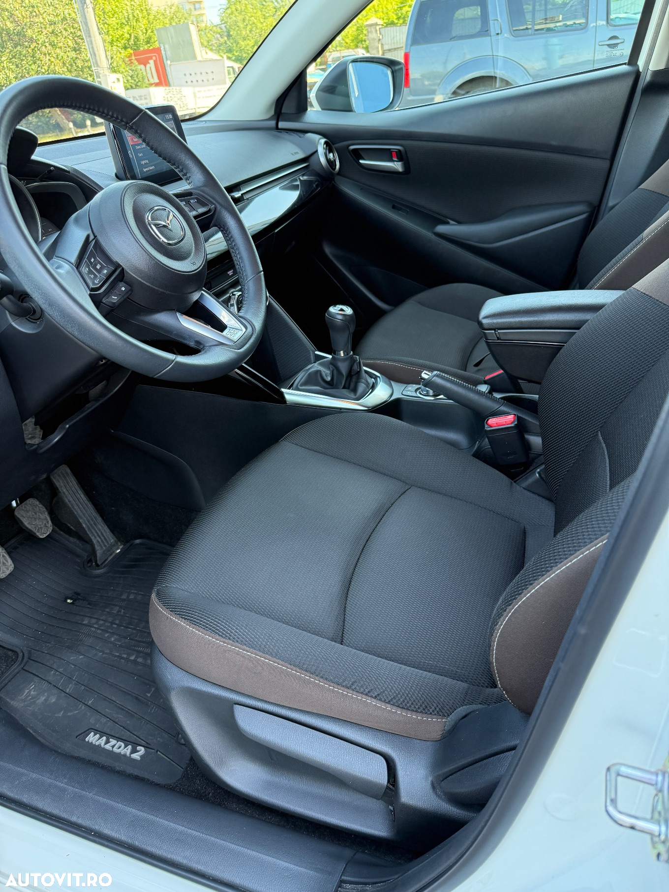 Mazda 2 G90 MHEV Revolution - 9