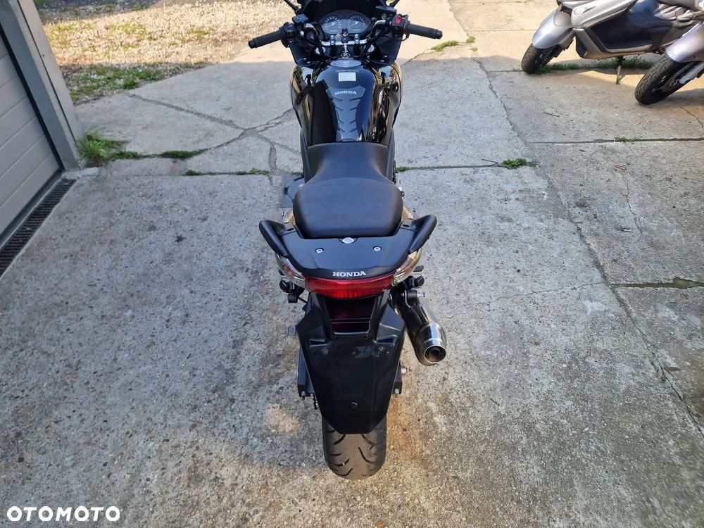 Honda CBF - 9