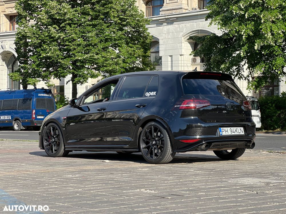 Volkswagen Golf 2.0 TSI BMT 4Mot DSG R - 19