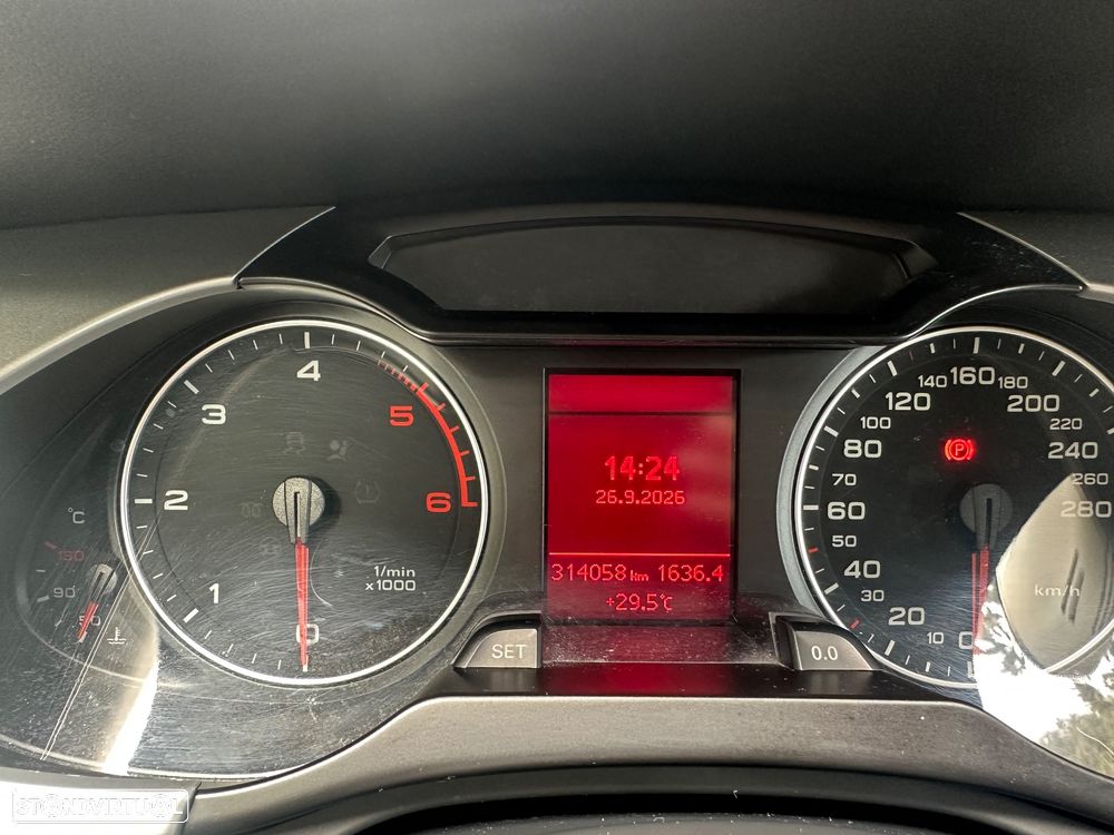 Audi A4 Avant - 12