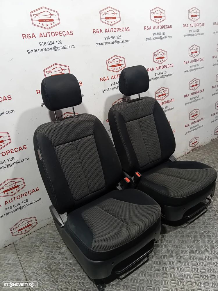 Conjunto Bancos Hyundai Santa Fé em Tecido Original - 15
