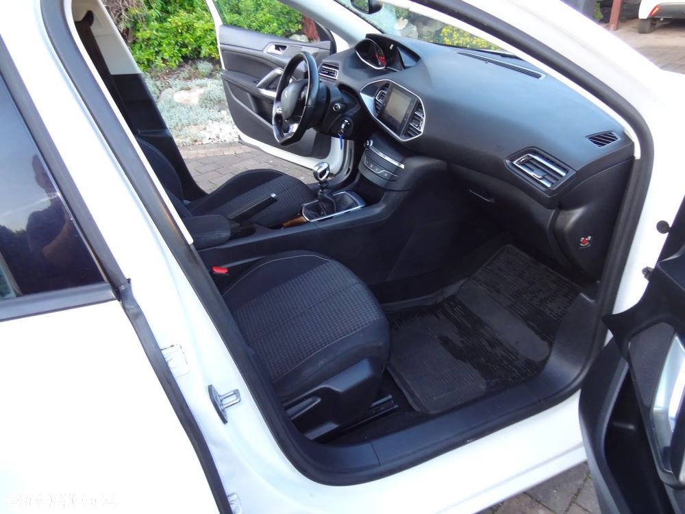 Peugeot 308 1.5 BlueHDi Active S&S - 8