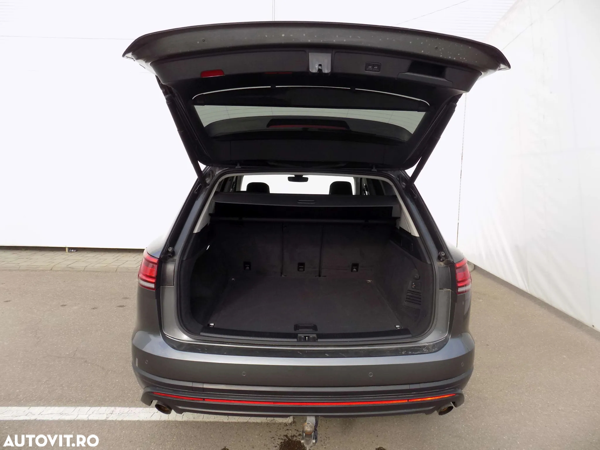 Volkswagen Touareg V6 TDI Style - 26