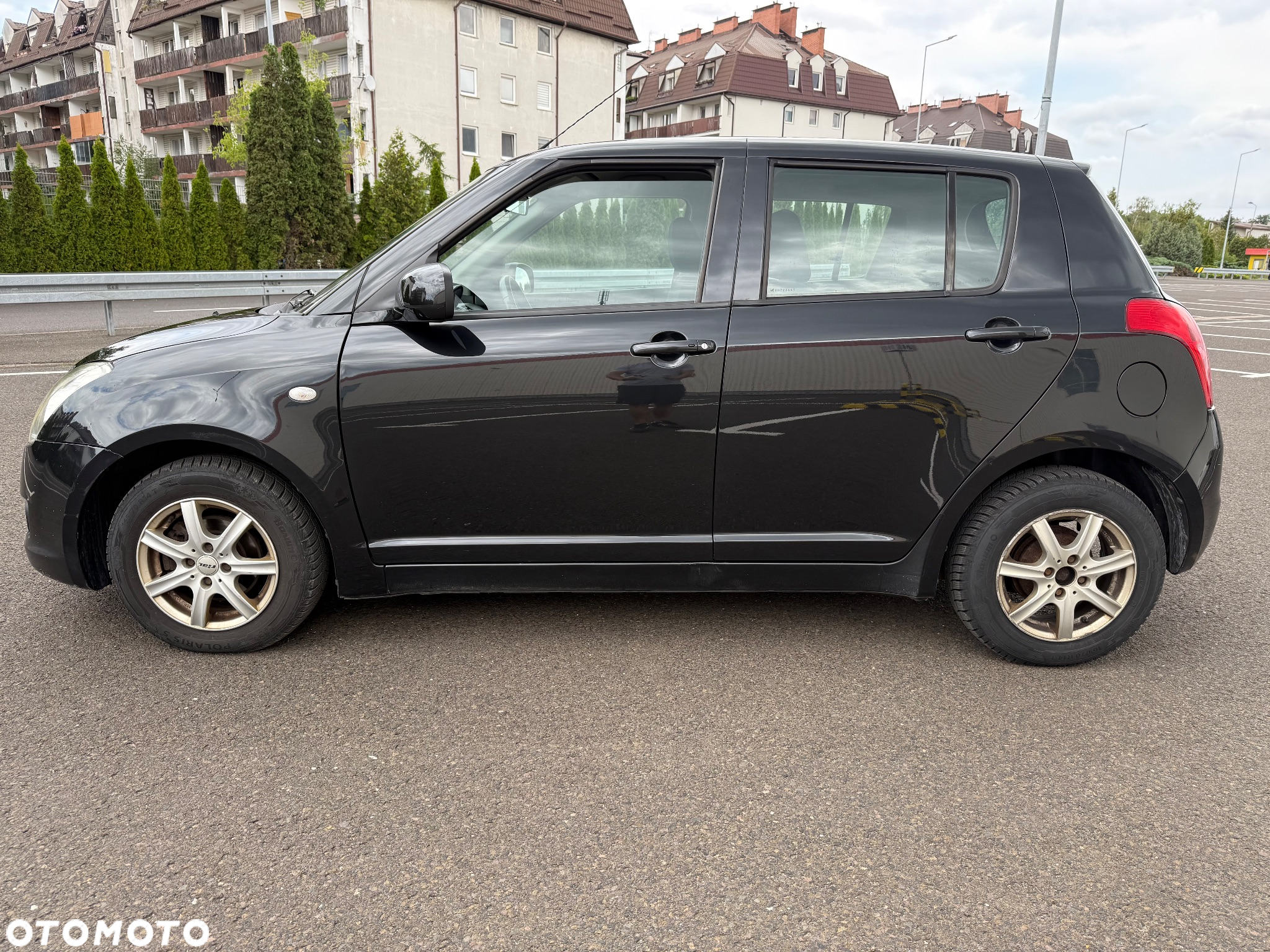 Suzuki Swift 1.3 DDiS 16v GLX DPF - 17