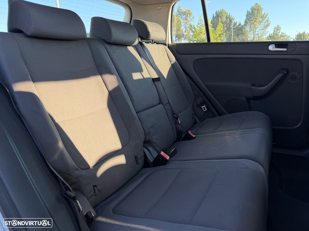 VW Golf Plus 2.0 TDi Highline - 14