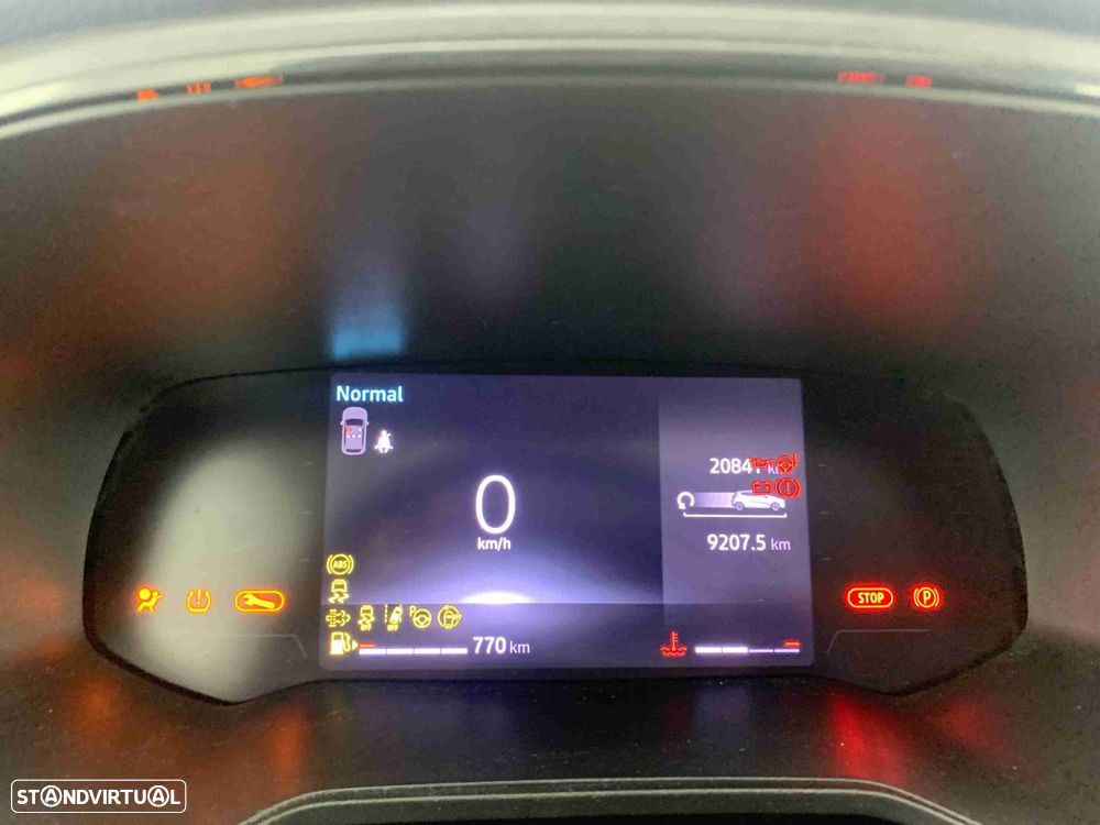 Renault Clio 1.0 TCe Evolution - 8