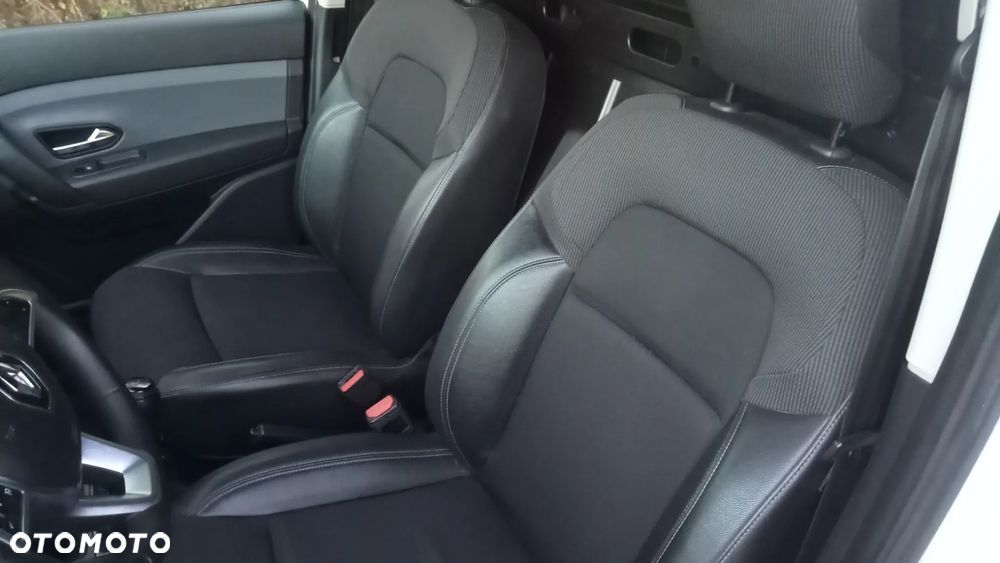 Renault Express - 10