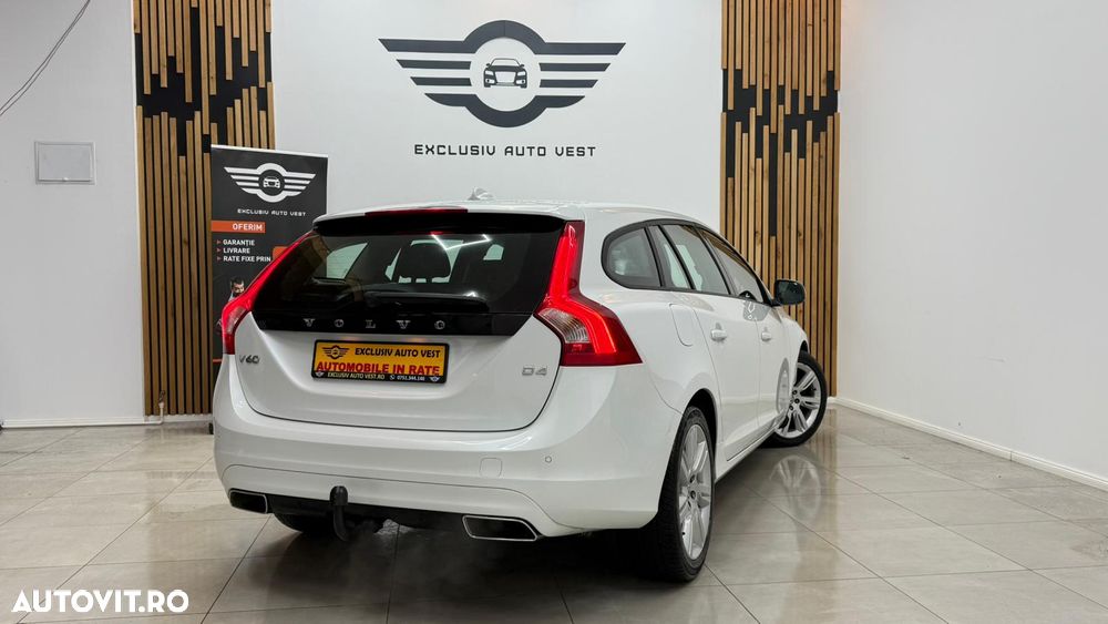 Volvo V60 D4 - 4