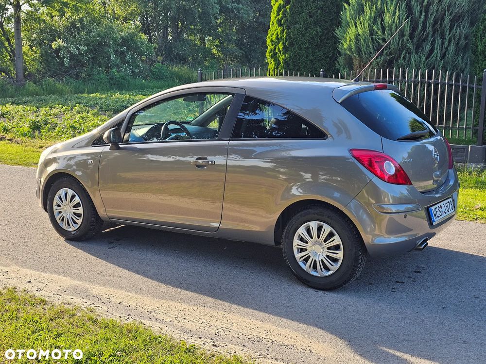 Opel Corsa - 26