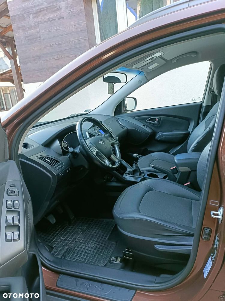 Hyundai ix35 1.7 CRDi Premium 2WD - 13