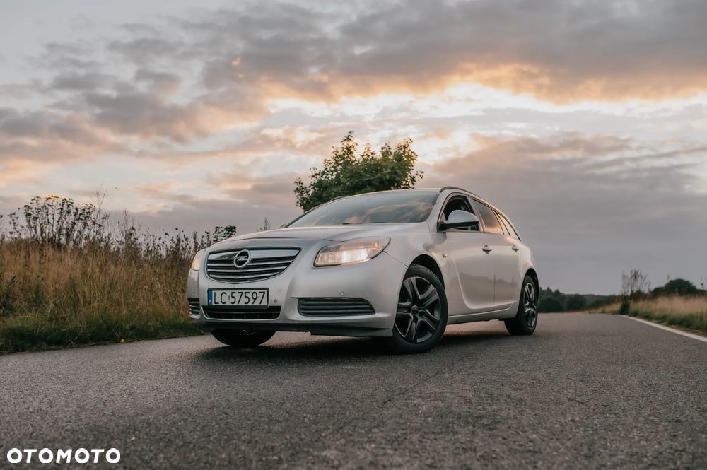 Opel Insignia 2.0 CDTI - 1