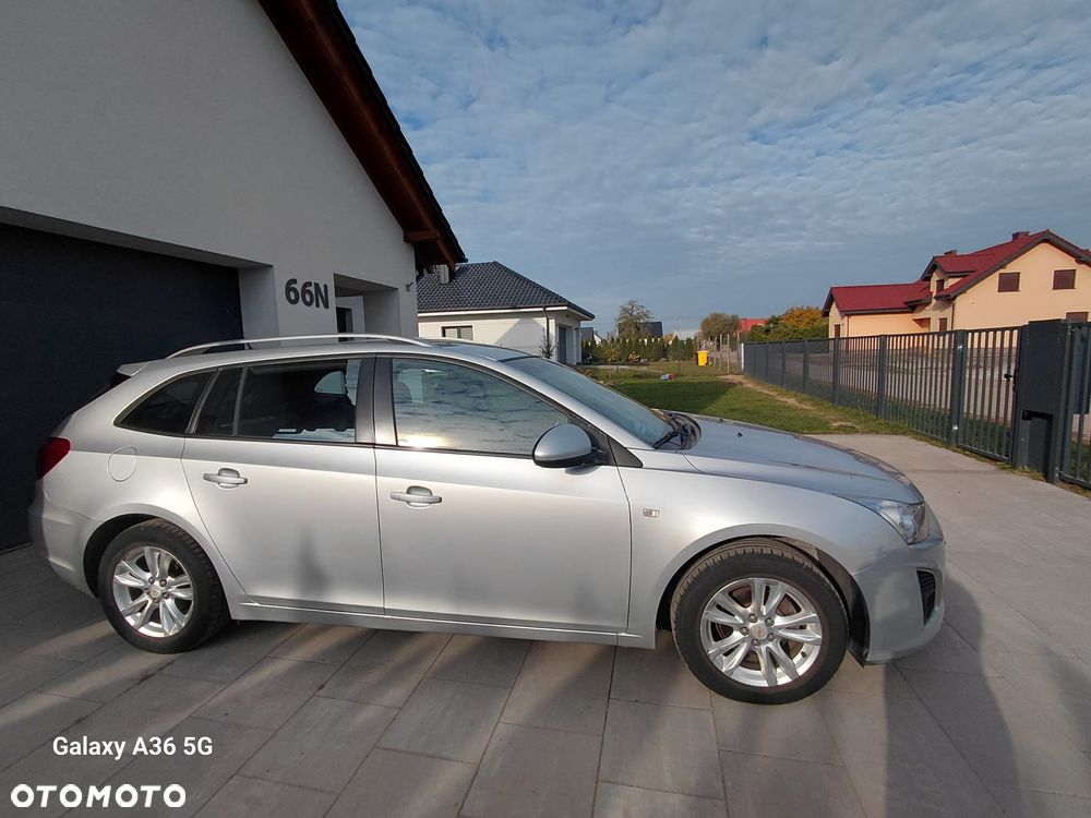 Chevrolet Cruze 1.6 LT - 6