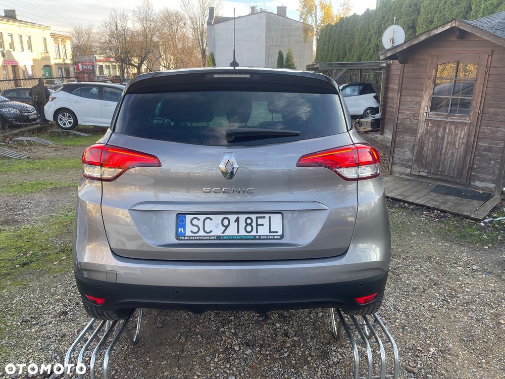 Renault Scenic - 8