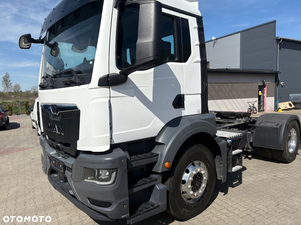 MAN TGS / NOWY MODEL / DZIENNA KABINA / ALUFELGI / 347.000km PRZEBIEGU / DO NAUKI JAZDY - 10