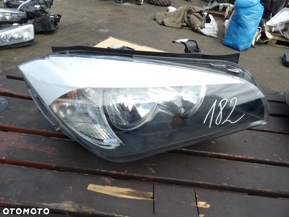 BMW - E84,X1 - PRAWA LAMPA PRZEDNIA - UK - 2990004 - 1