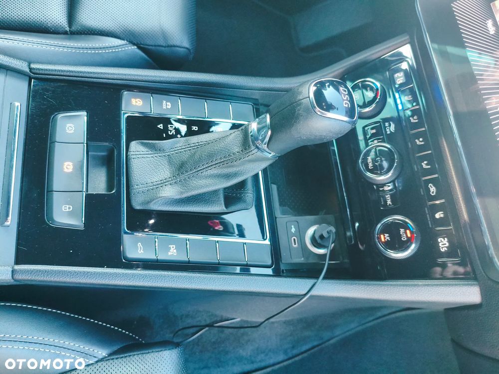 Skoda Superb - 19