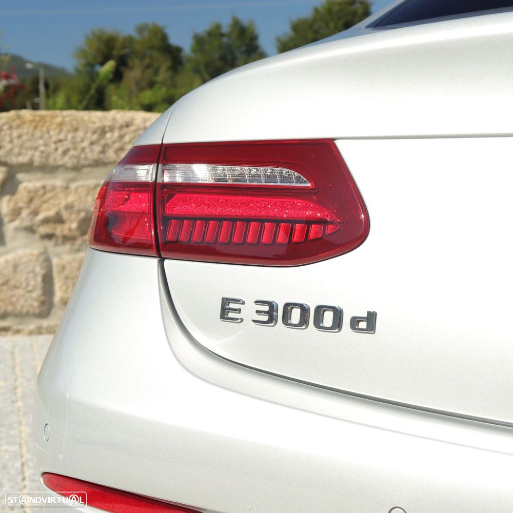 Mercedes-Benz E 300 d AMG Line - 11